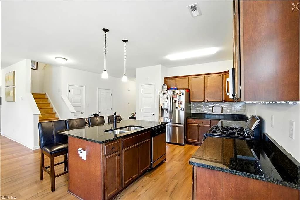 121 Meadows Landing LN, SUFFOLK VA 23434 thumb 7