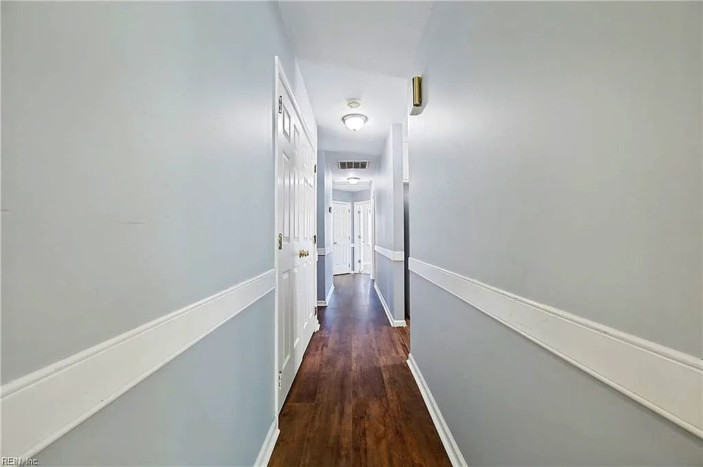 737 Leonard LN, NEWPORT NEWS VA 23601 - Photo 4
