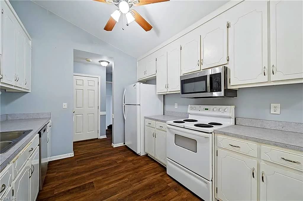 737 Leonard LN, NEWPORT NEWS VA 23601 thumb 10