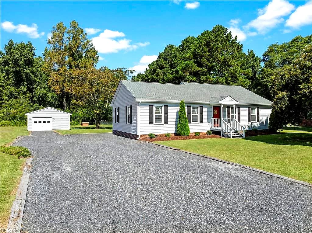 3423 Manning RD, SUFFOLK VA 23434 - Photo 2