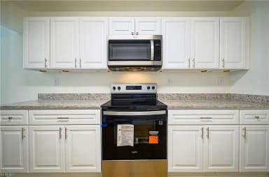 2426 Livesay RD, CHESAPEAKE VA 23323 thumb 11
