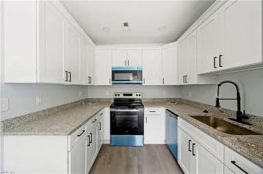 28 Hinton AVE, CHESAPEAKE VA 23323 thumb 12