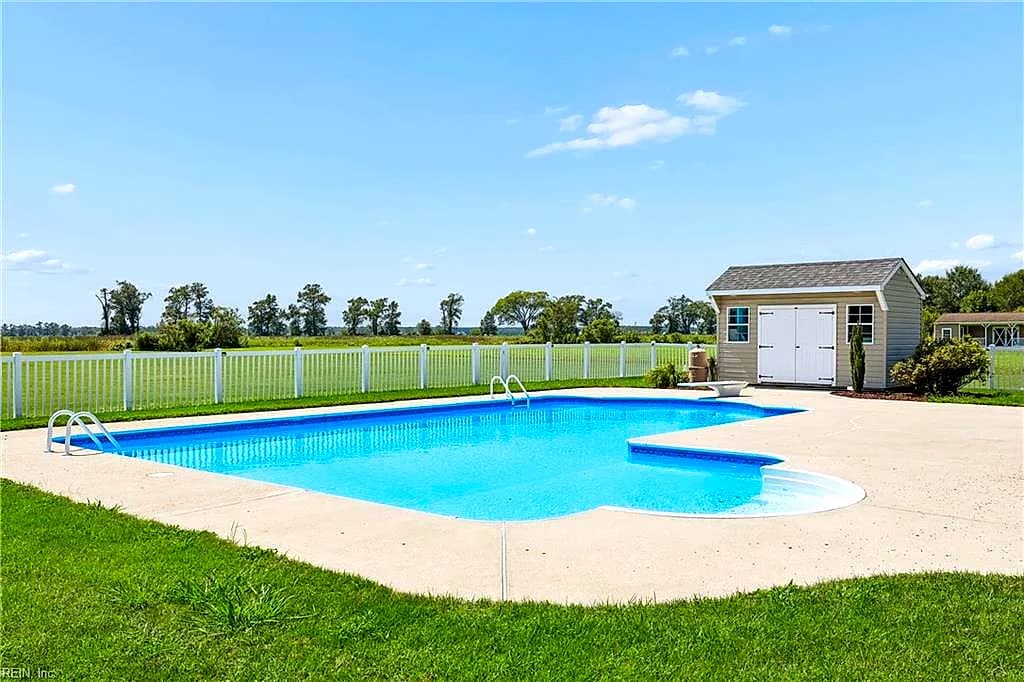 1733 Head of River RD, CHESAPEAKE VA 23322 thumb 11