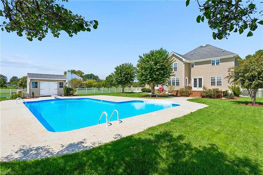 1733 Head of River RD, CHESAPEAKE VA 23322 thumb 9
