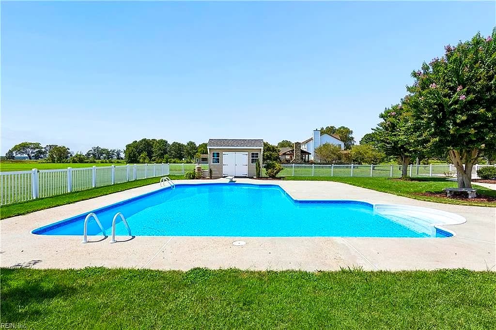 1733 Head of River RD, CHESAPEAKE VA 23322 thumb 10