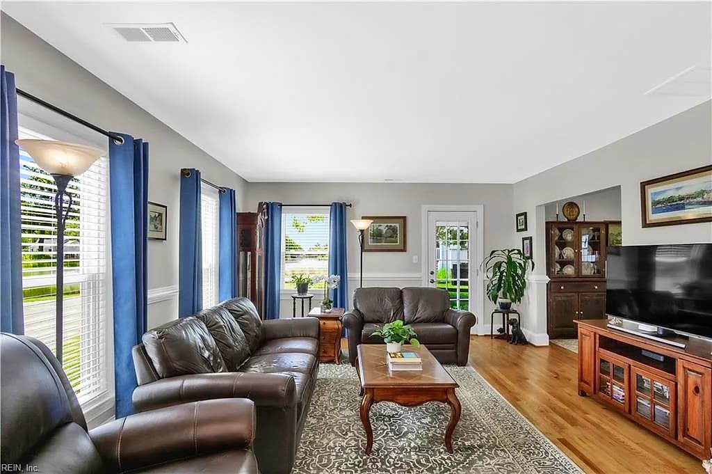 403 Harbor Drive DR, HAMPTON VA 23661 thumb 11