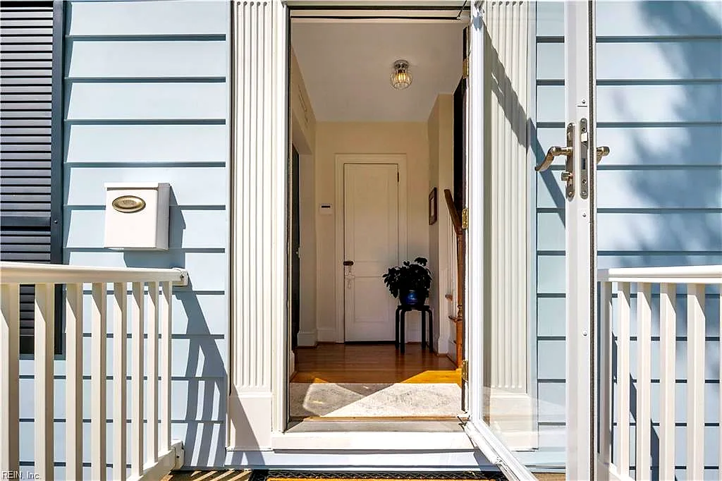 403 Harbor Drive DR, HAMPTON VA 23661 thumb 8