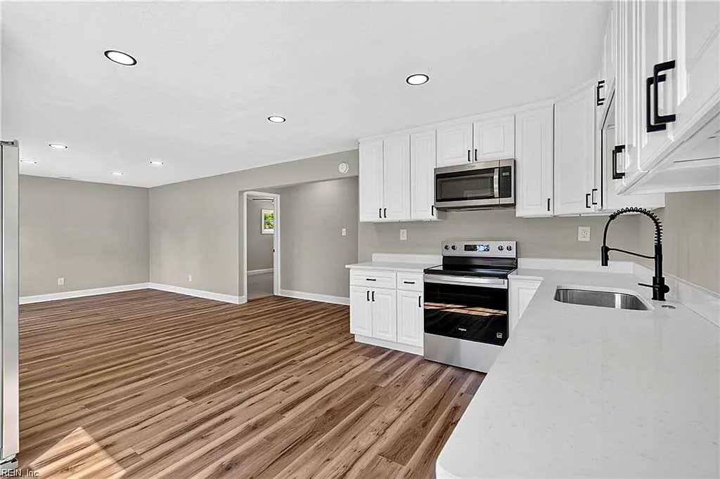 4712 Lonewillow LN, VIRGINIA BEACH VA 23455 thumb 11