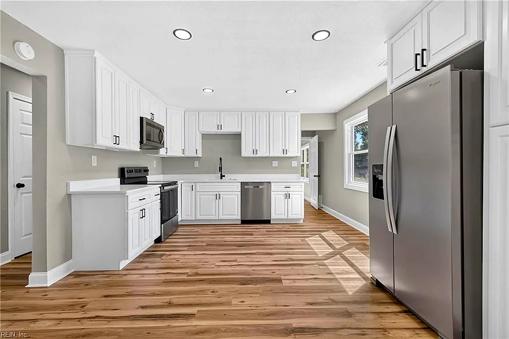 4712 Lonewillow LN, VIRGINIA BEACH VA 23455 thumb 8