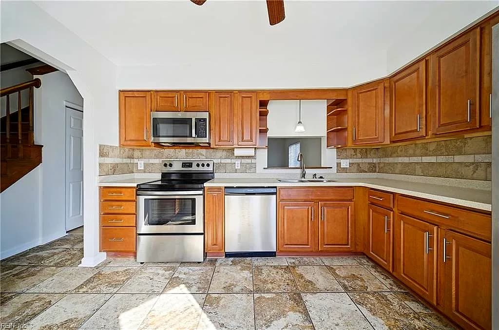 1700 Darrow ST, VIRGINIA BEACH VA 23456 thumb 10