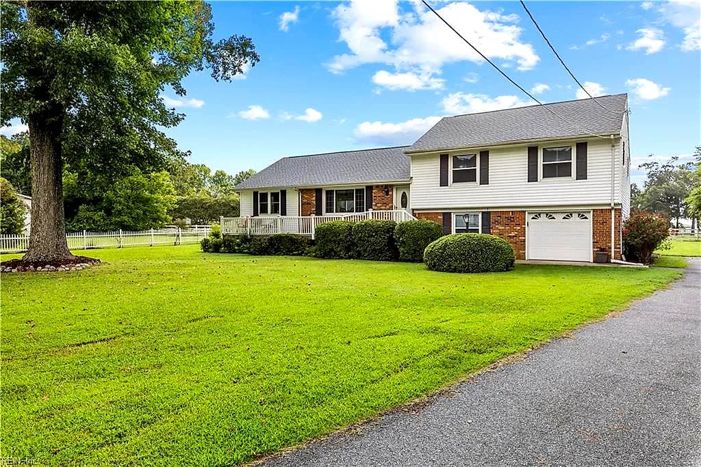 2089 Munden Point RD, VIRGINIA BEACH VA 23457 - Main photo