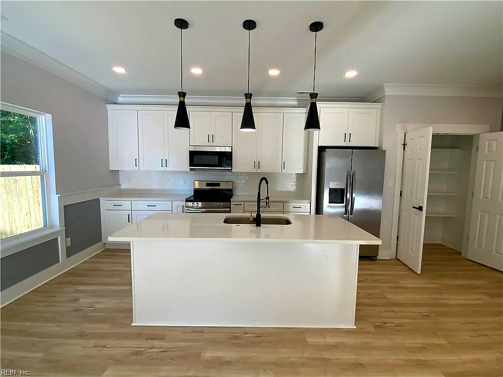 548 Greenbriar AVE #B, HAMPTON VA 23661 thumb 10