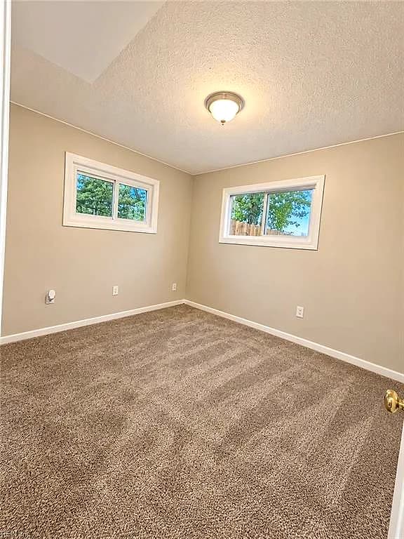 1801 S Lakeland DR, NORFOLK VA 23518 thumb 12