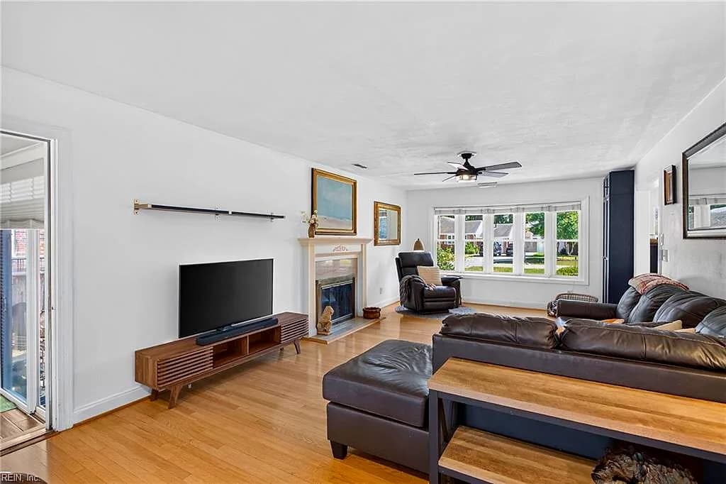 917 Baillio DR, VIRGINIA BEACH VA 23454 thumb 8