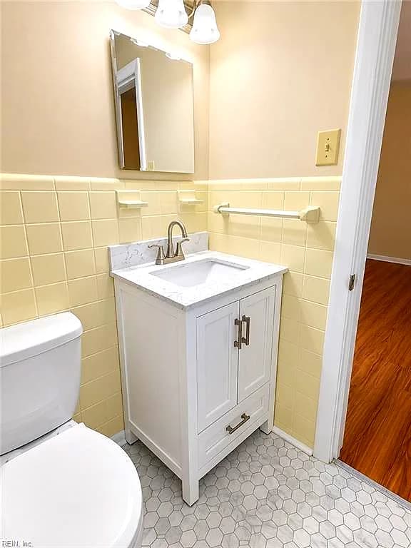 609 Charlton DR, HAMPTON VA 23666 thumb 12