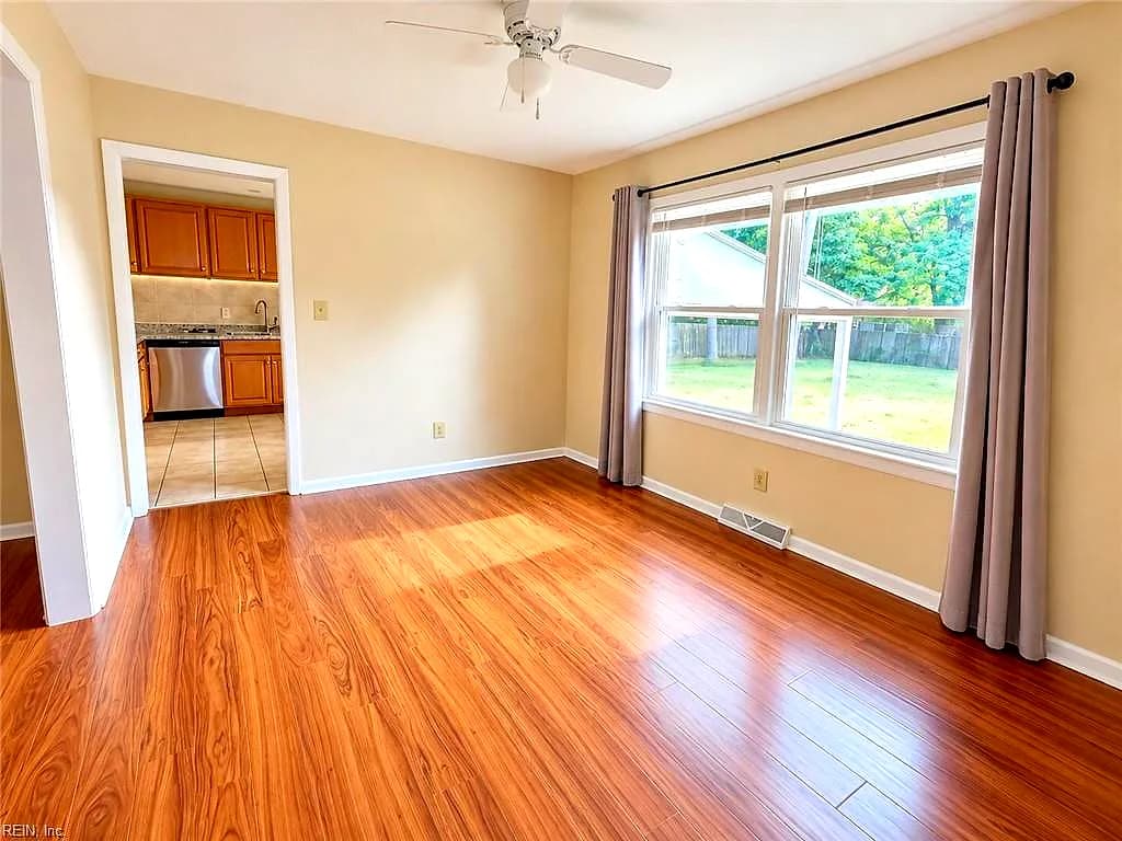 609 Charlton DR, HAMPTON VA 23666 thumb 6