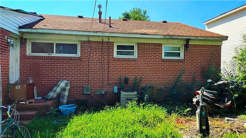 210 Hough Ave AVE, NORFOLK VA 23523 thumb 9
