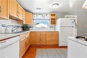 1907 Hart CIR, HAMPTON VA 23663 thumb 10