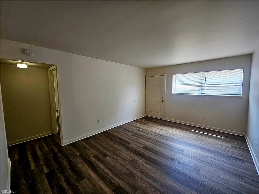 2231 Pine Shore CT, VIRGINIA BEACH VA 23455 - Photo 4