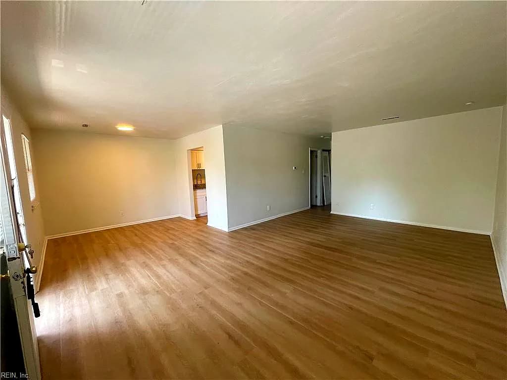 719 Marvin AVE #203, NORFOLK VA 23518 thumb 6