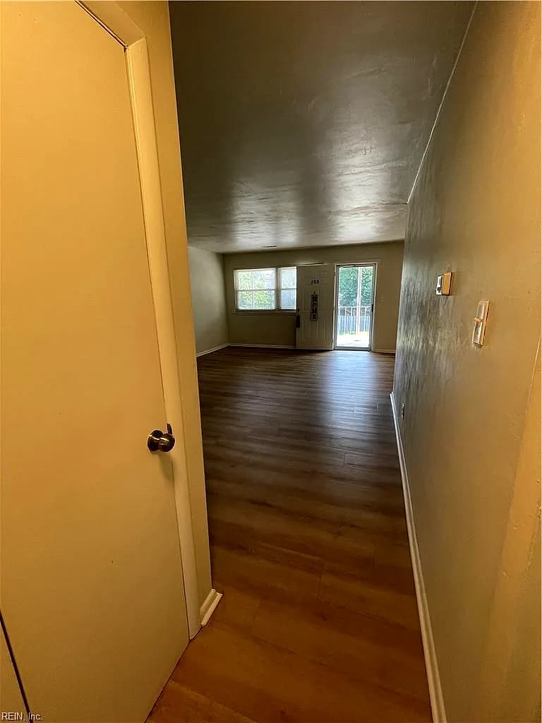719 Marvin AVE #203, NORFOLK VA 23518 thumb 8