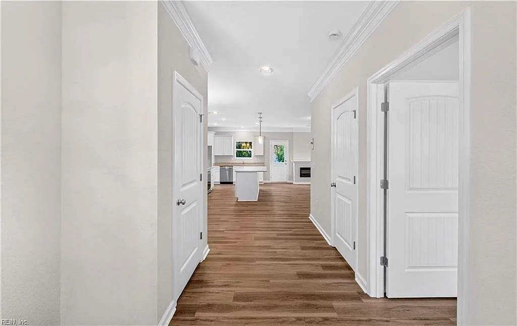 2837 Hollister AVE, NORFOLK VA 23504 - Photo 5