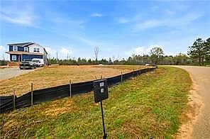 595 Ferry Landing DR, BOYDTON VA 23917 thumb 3