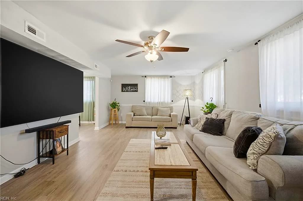 2025 Nickerson BLVD, HAMPTON VA 23663 - Photo 3