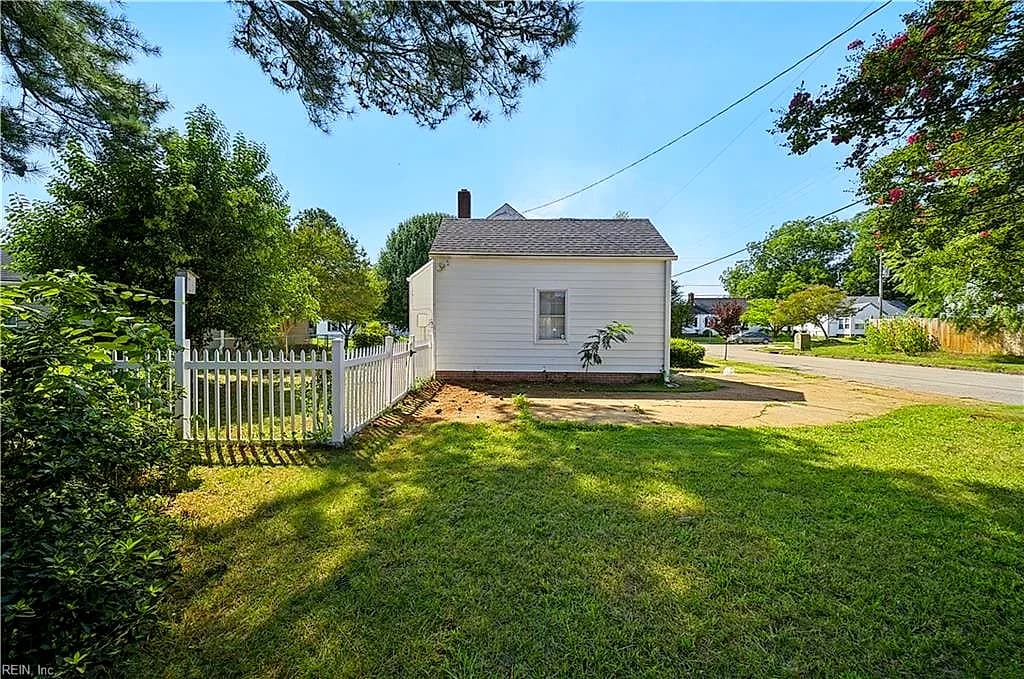 3758 Lenoir CIR, NORFOLK VA 23513 thumb 6