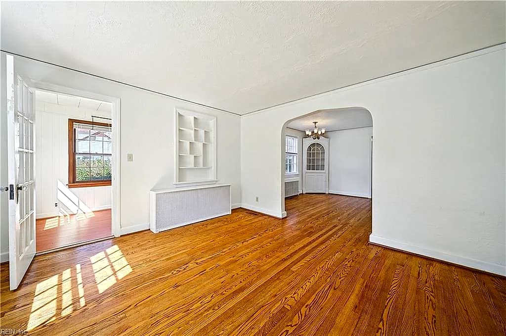 3758 Lenoir CIR, NORFOLK VA 23513 thumb 8