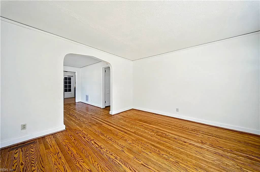 3758 Lenoir CIR, NORFOLK VA 23513 thumb 10