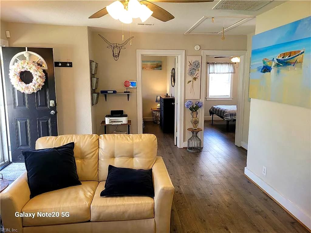 2008 Wood AVE, HAMPTON VA 23664 - Photo 4