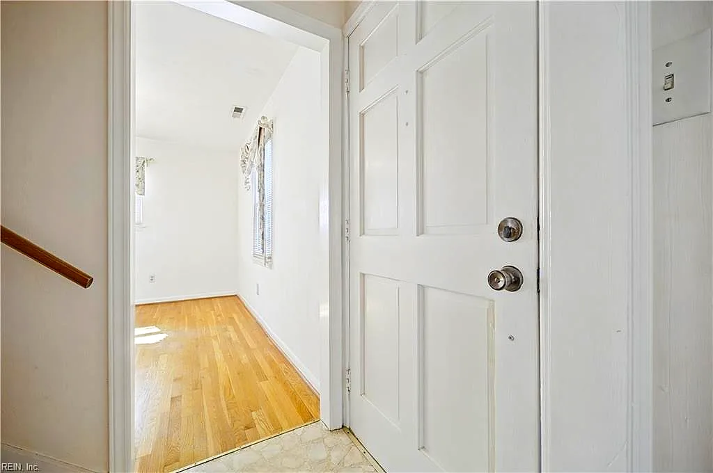 2605 Shore DR, VIRGINIA BEACH VA 23451 thumb 11