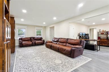 488 Harpersville RD, NEWPORT NEWS VA 23601 thumb 11