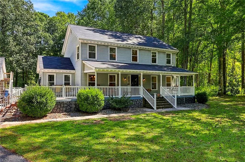 609 Fairfield DR, CHESAPEAKE VA 23322 - Photo 4