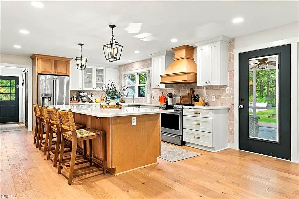 609 Fairfield DR, CHESAPEAKE VA 23322 thumb 6