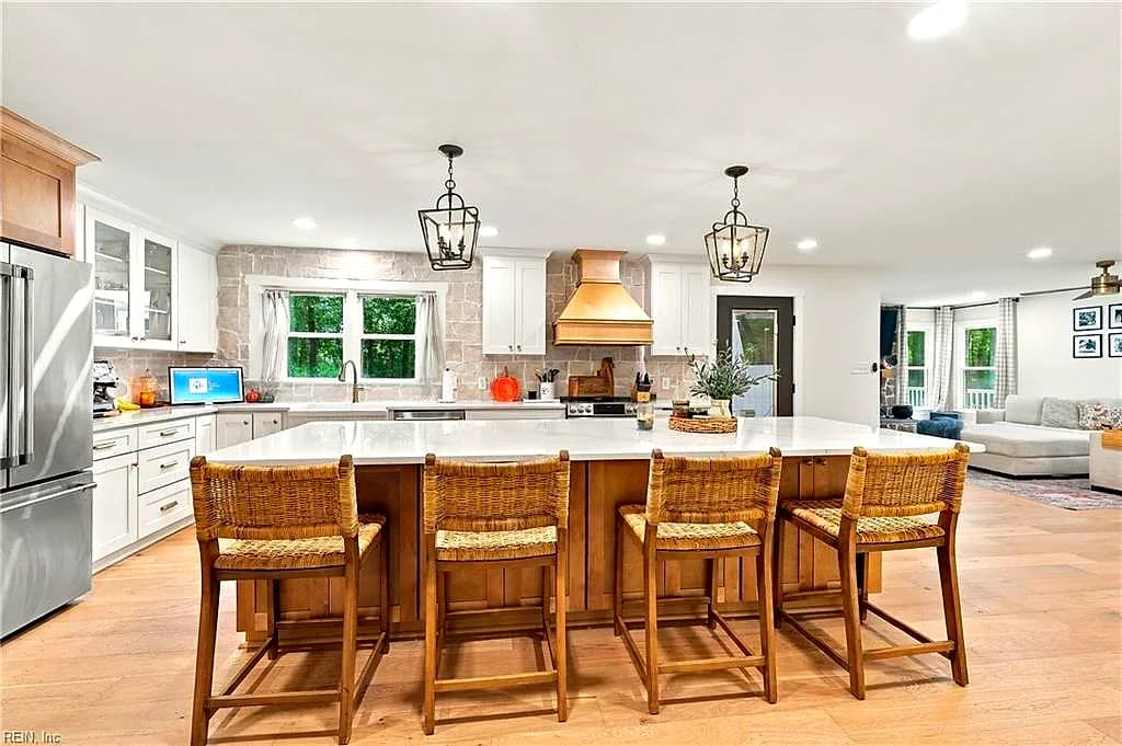 609 Fairfield DR, CHESAPEAKE VA 23322 thumb 9