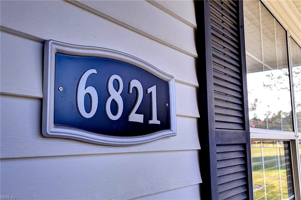 6821 Michael LN, HAYES VA 23072 - Photo 3