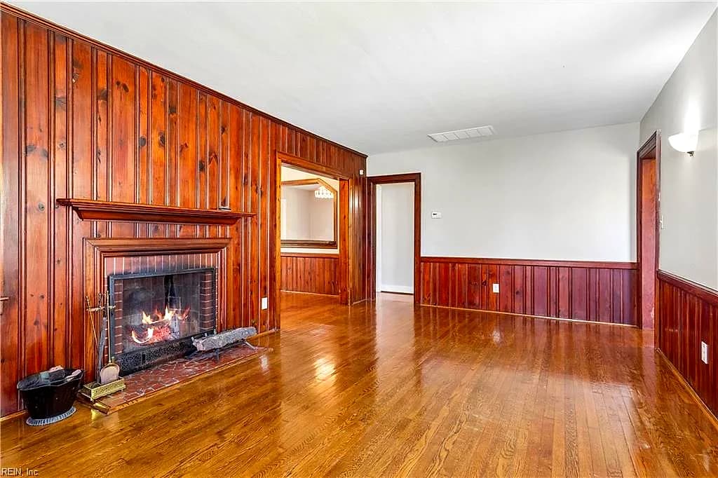 133 Wythe Crescent DR, HAMPTON VA 23661 thumb 12