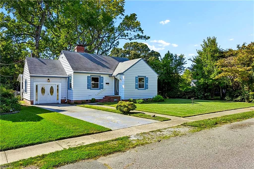 133 Wythe Crescent DR, HAMPTON VA 23661 - Photo 4