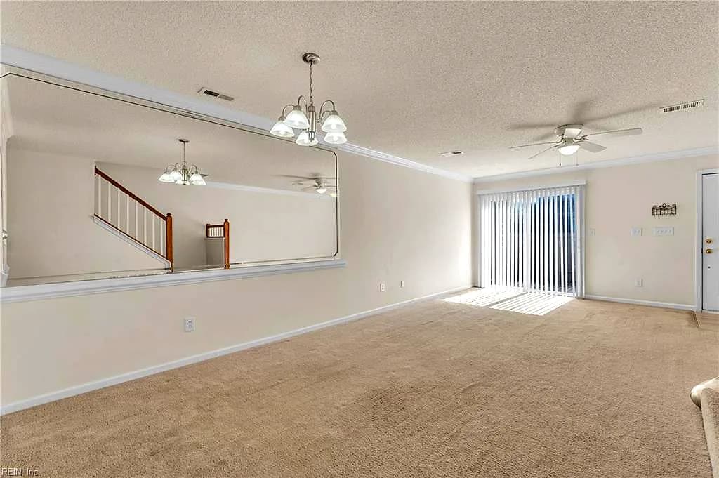 2359 Old Greenbrier RD, CHESAPEAKE VA 23325 thumb 9