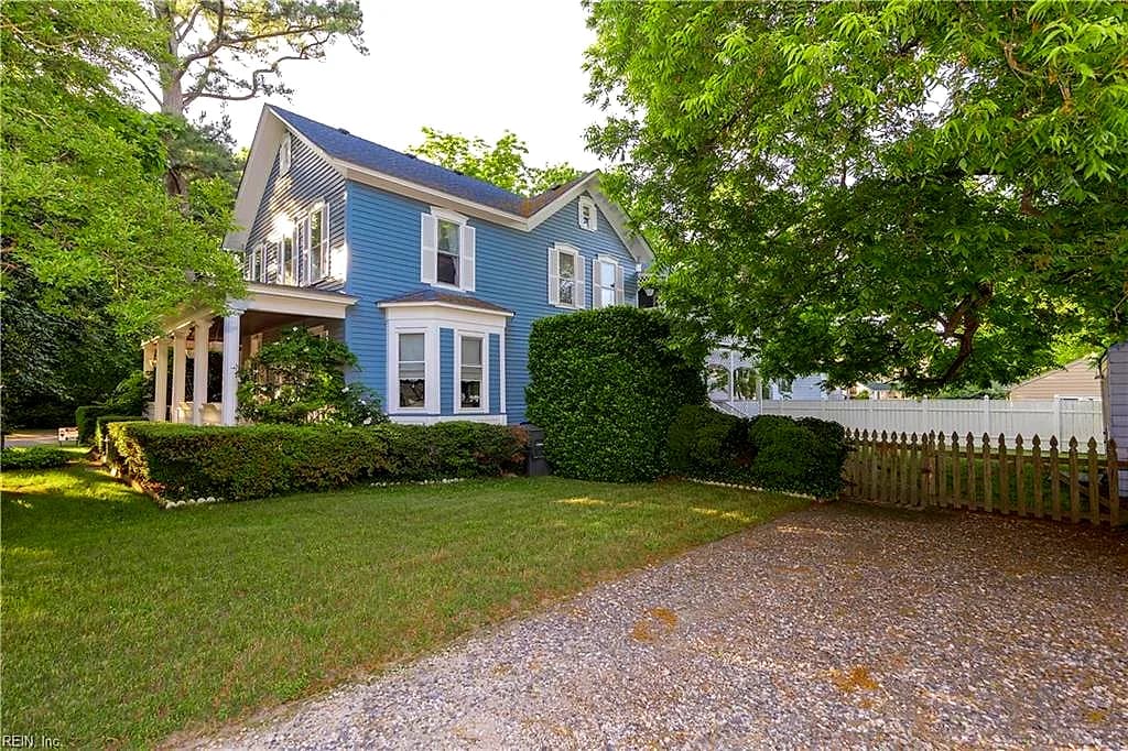 1330 Laurel CRES, NORFOLK VA 23505 - Photo 4