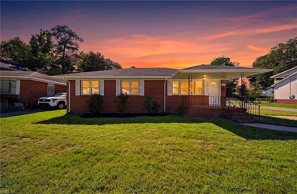 1608 Jackson AVE, CHESAPEAKE VA 23324 - Photo 2