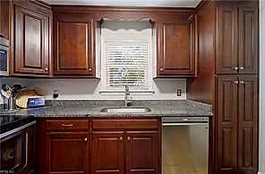 32 Claremont AVE, HAMPTON VA 23661 thumb 11