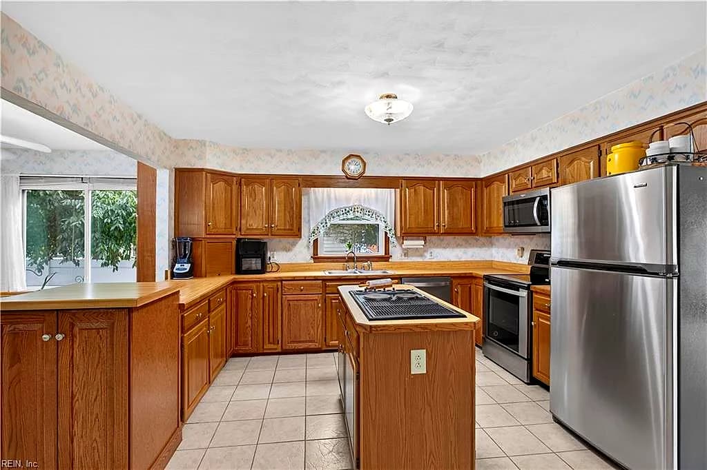 1340 Danielle CT, CHESAPEAKE VA 23320 thumb 9