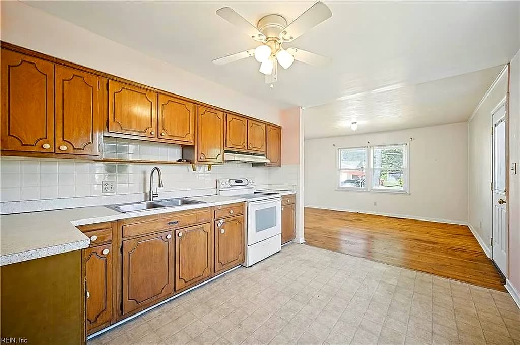 1657 Tiller LN, CHESAPEAKE VA 23321 thumb 11