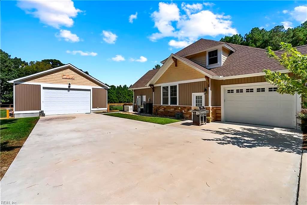 2962 Butlers Bluff DR, CAPE CHARLES VA 23310 - Photo 5