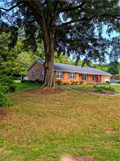 126 Tabb LN, YORKTOWN VA 23693 thumb 3