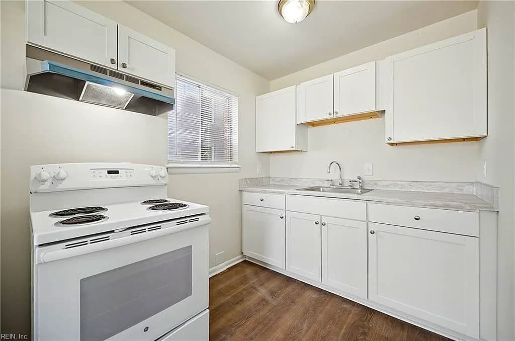 1037 W 37th ST, NORFOLK VA 23508 thumb 11