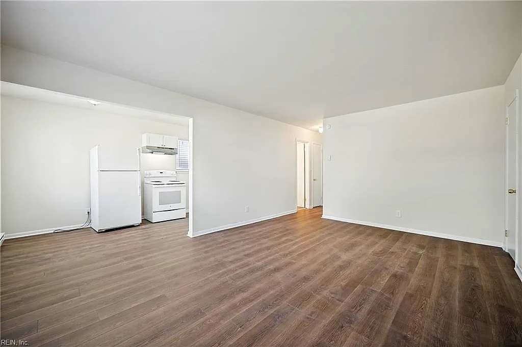 1037 W 37th ST, NORFOLK VA 23508 thumb 8